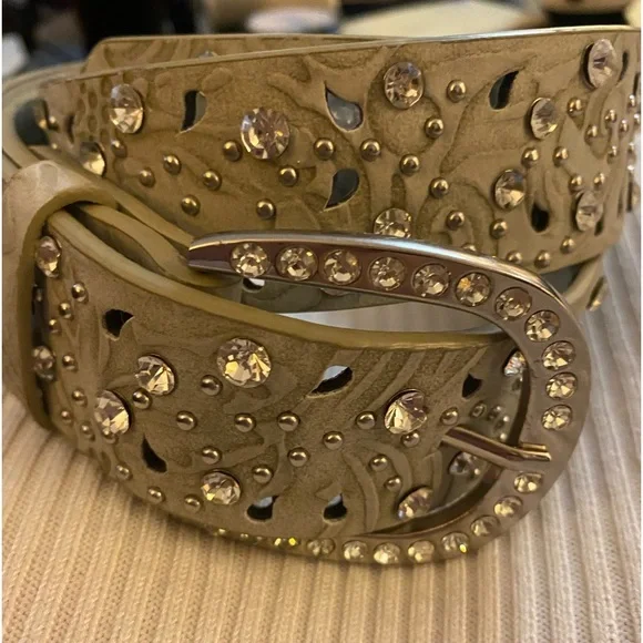 Free BKE Glitz Rhinestones Western Belt size from M to XL - Picture 5 of 13